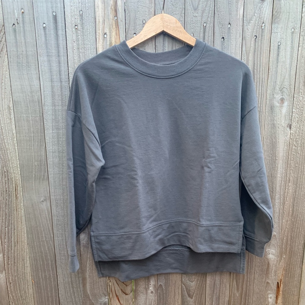 Alternative Apparel grey high-low hem sweatshirt size XS